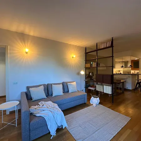 La Caletta Apartment- Panoramic Pool & Box Auto Apartmán *
