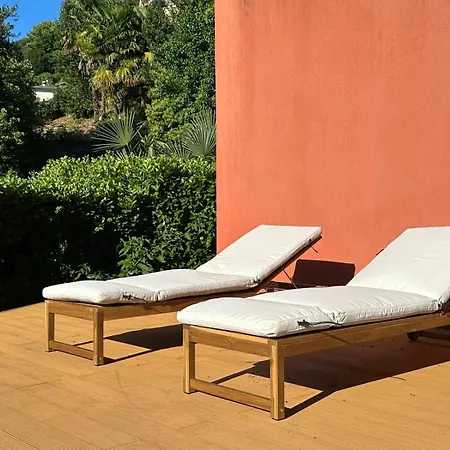 アパート La Caletta Apartment- Panoramic Shared Pool, Secured Parking, Water Activities ブレーヴィオ