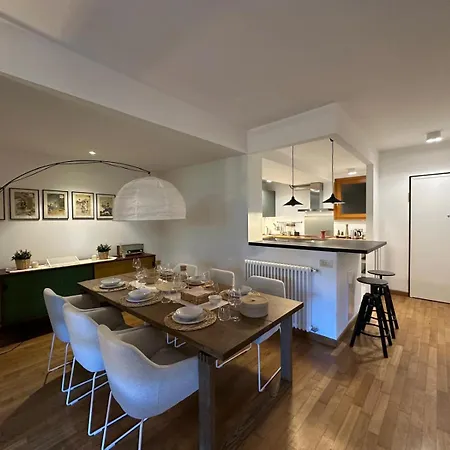 La Caletta Apartment- Panoramic Pool & Box Auto Daire Blevio